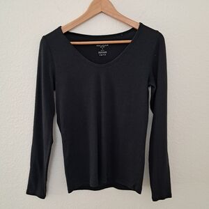 MM Lafleur Ribbed Knit V Neck Long Sleeve Top